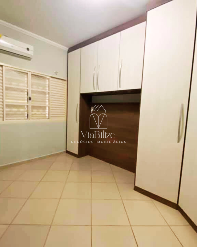 Casa à venda no bairro Parque dos Eucaliptos - Mogi Guaçu - 