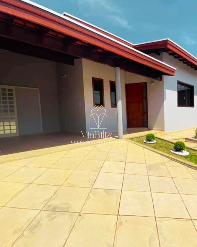 Casa à venda no bairro Parque dos Eucaliptos - Mogi Guaçu - 