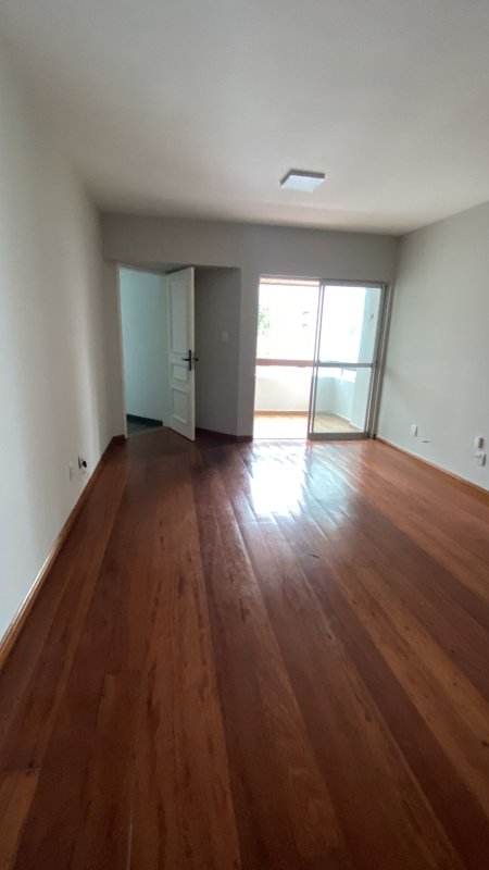 APARTAMENTO NASCENTE  TOTAL 3 QUARTOS SUÍTE VARANDA GARAGEM À VENDA NA GRAÇA! Rua Barão de Loreto Salvador - 
