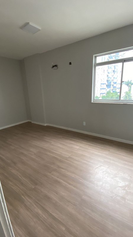 APARTAMENTO NASCENTE  TOTAL 3 QUARTOS SUÍTE VARANDA GARAGEM À VENDA NA GRAÇA! Rua Barão de Loreto Salvador - 