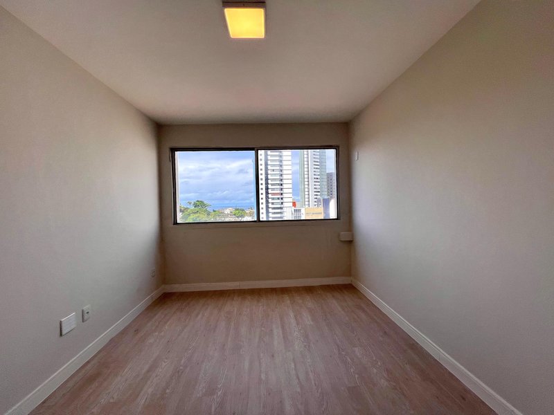 APARTAMENTO VISTA MAR 3 QUARTOS SUÍTE GARAGEM À VENDA EM ONDINA! Rua Ranulfo Oliveira Salvador - 