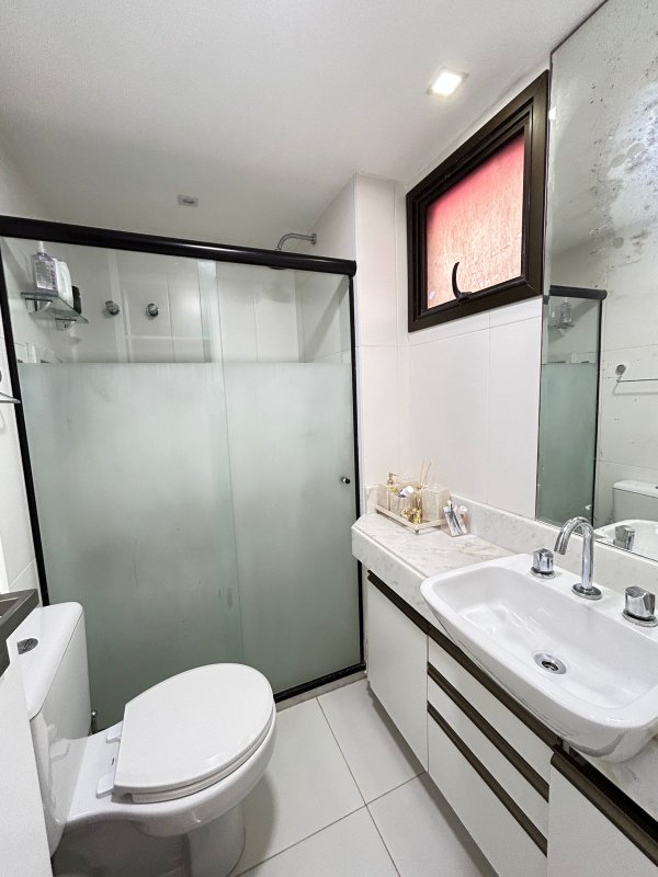 APARTAMENTO NASCENTE 3 SUÍTES, LAVABO, CLIMATIZADO 3 GARAGENS À VENDA NA BARRA! Rua José Pancetti Salvador - 