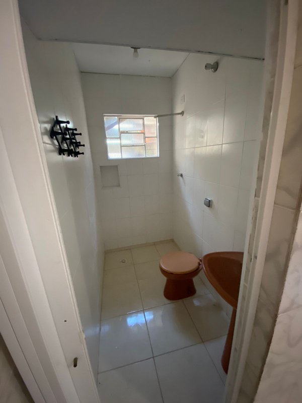 Casa 2 Dormitórios + Edicula com 1 Dormitório Conjunto do Bosque - Mogi das Cruzes - 