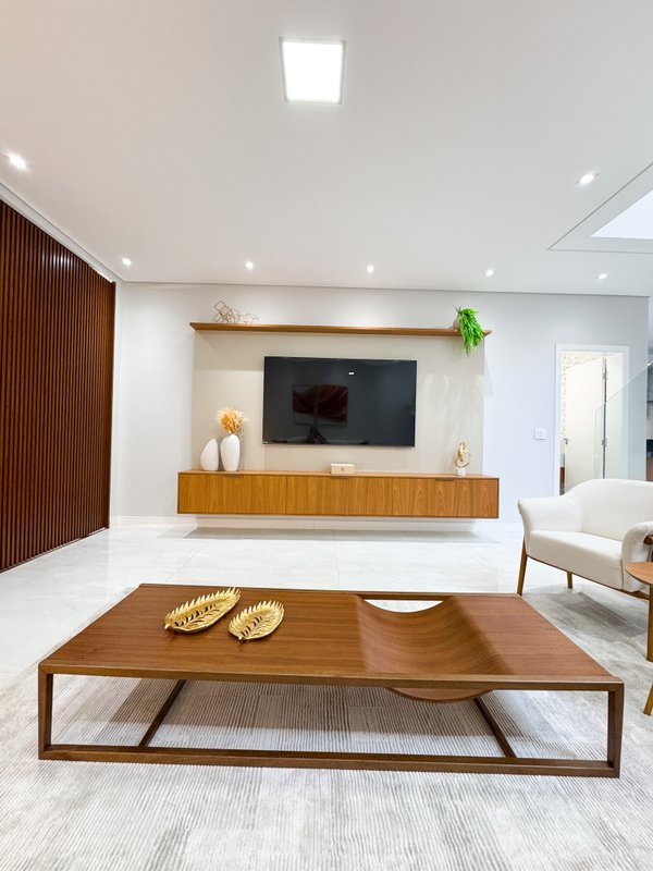 Belíssima casa à venda em condominio totalmente mobiliada Av Renova dos Santos Arujá - 