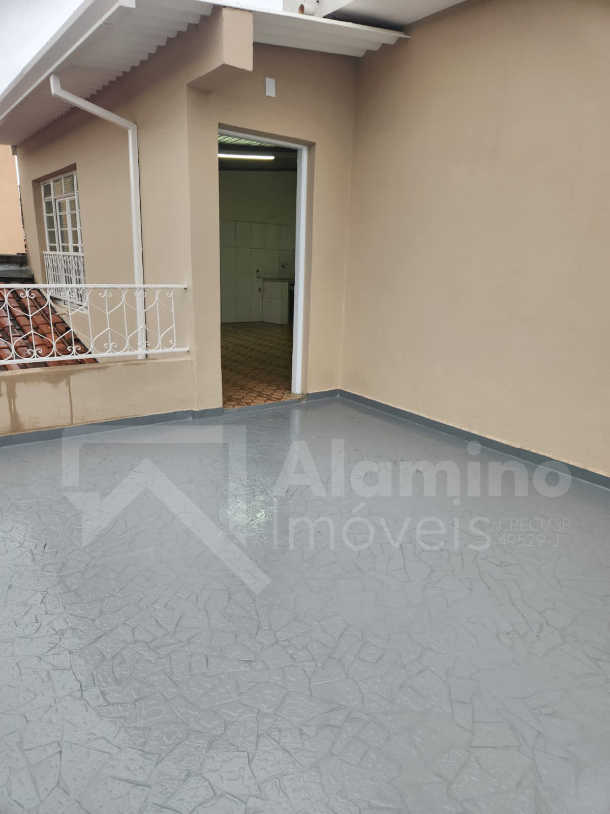 VILA CAMARGO - 2 RESID&Ecirc;NCIAS - 1 T&Eacute;RREA E 1 NO PRIMEIRO ANDAR  Bauru - 