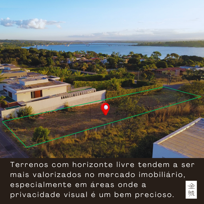Lago Sul -  Terreno na QI 28 com vista indevassável para o Lago Quadra SHIS QI 28 Brasília - 