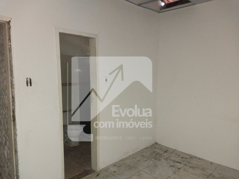 Aluguel R$ 7.000 Imóvel Comercial Área 3.300 m2, Estrada Coco em Barra Jacuípe - Camaçari - Camaçari - 