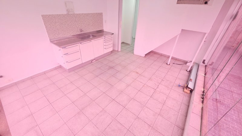 Loja com 75m² em Santo Amaro 02 salas 03 banheiros Avenida Nossa Senhora do Sabará São Paulo - 