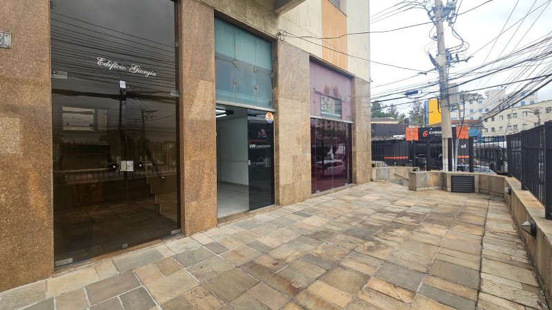 Loja com 75m² em Santo Amaro 02 salas 03 banheiros Avenida Nossa Senhora do Sabará São Paulo - 