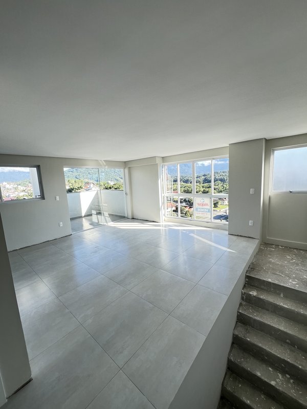 Apartamento Duplex - Timbó - 