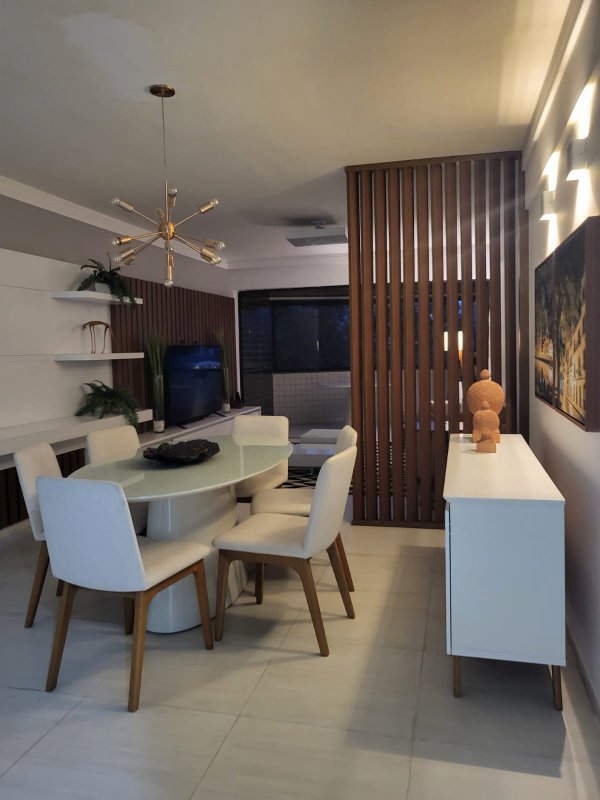 3 quartos (2 suítes). 127m². Varanda integrada. 2 vagas de garagem. Nascente Avenida Fernando Simões Barbosa Recife - 