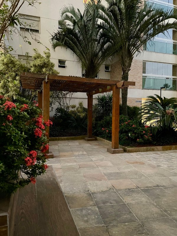 Excelente cobertura duplex com 03 dormitórios para venda - Ponta da Praia - Santos - SP Rua Dona Amélia Leuchtenberg Santos - 