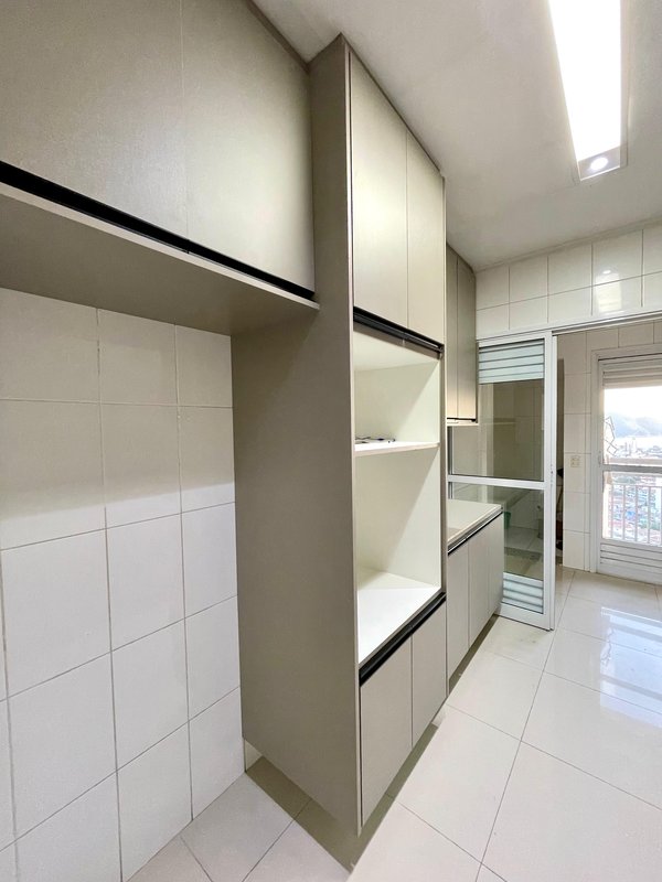 Excelente cobertura duplex com 03 dormitórios para venda - Ponta da Praia - Santos - SP Rua Dona Amélia Leuchtenberg Santos - 