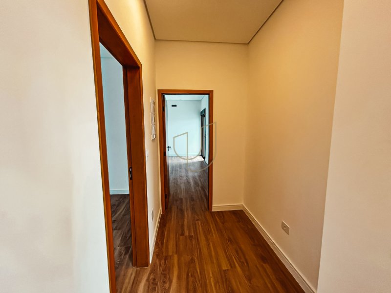 Casa Térrea com 3 Dormitórios no Reserva Rudá Avenida Robson Custódio Machado São José dos Campos - 