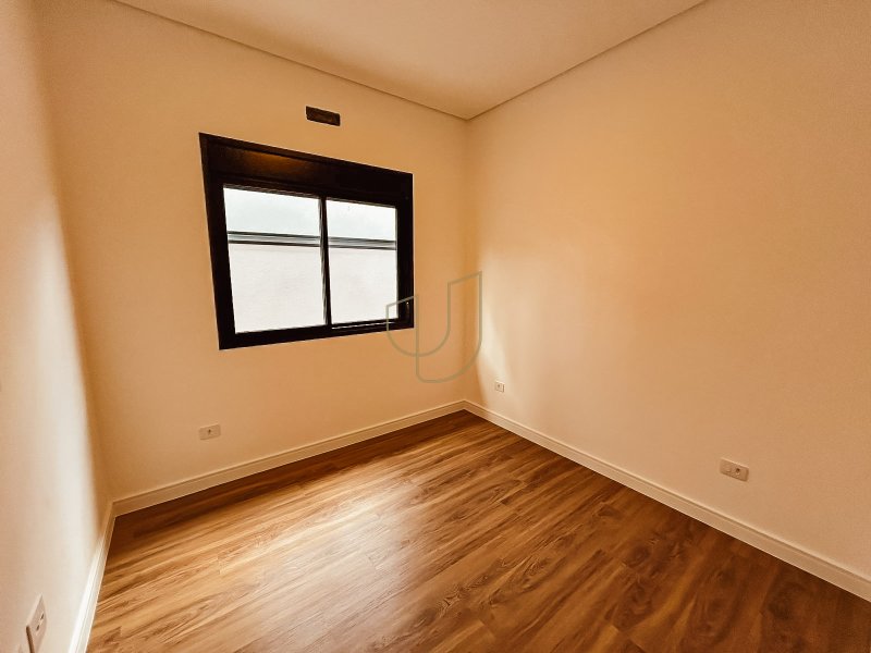 Casa Térrea com 3 Dormitórios no Reserva Rudá Avenida Robson Custódio Machado São José dos Campos - 