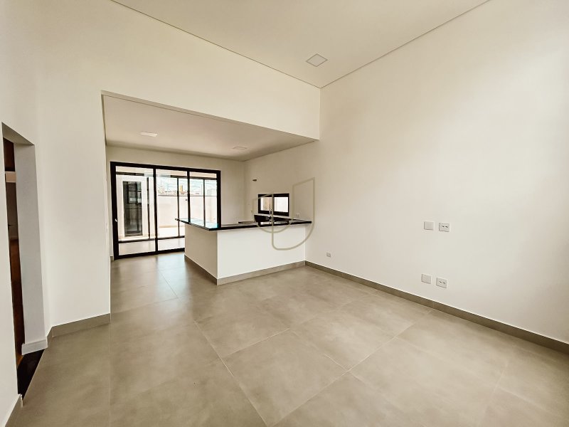 Casa Térrea com 3 Dormitórios no Reserva Rudá Avenida Robson Custódio Machado São José dos Campos - 