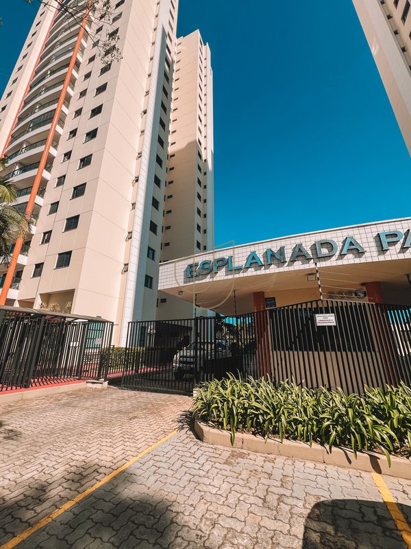 Apartamento com 3 Dormitórios no Condomínio Esplanada Park Rua Laurent Martins São José dos Campos - 