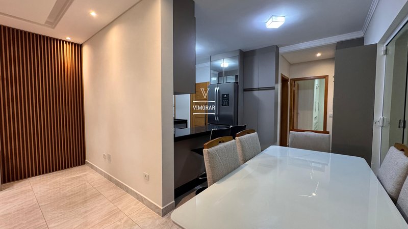 Casa assobradada 3 dormitórios sendo 1 suíte + 4 vagas de garagem - Guarulhos - 
