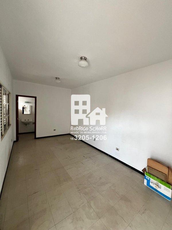 Imóvel Residencial / Comercial com Potencial Estratégico no Centro de Tatuí 🏢 - Tatuí - 