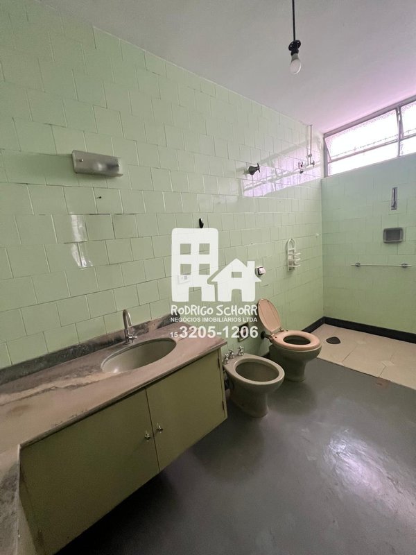 Imóvel Residencial / Comercial com Potencial Estratégico no Centro de Tatuí 🏢 - Tatuí - 