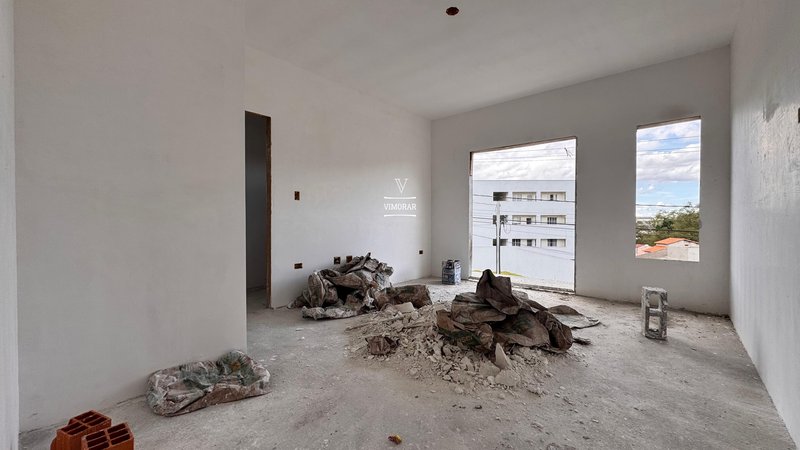 Sobrado 3 suítes + 2 vagas de garagem - Guarulhos - 