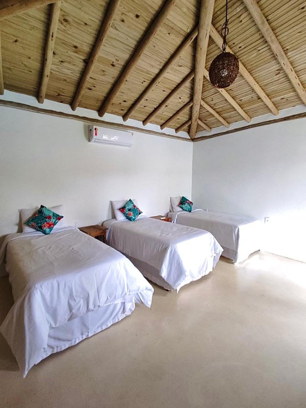 Casa no condomínio Altos dos Macacos Estrada dos Macacos Porto Seguro - 