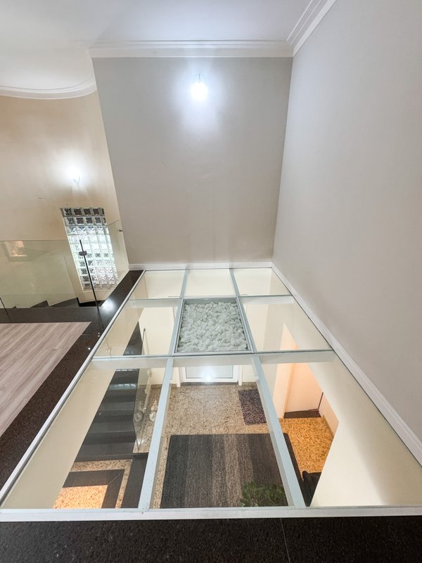Elegância, Conforto e Vista privilegiada no Hills III – Porteira Fechada Rod. Pedro Eroles Arujá - 