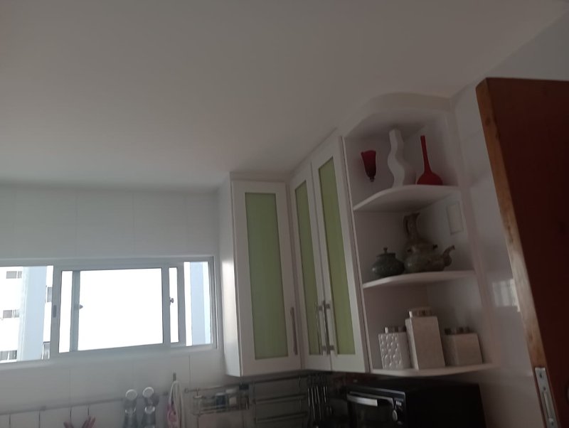 APARTAMENTO NASCENTE 3 QUARTOS 2 SUÍTES VARANDA GABINETE 2 GARAGENS À VENDA NA PITUBA! Rua Anthenor Tupinambá Salvador - 