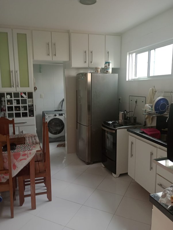 APARTAMENTO NASCENTE 3 QUARTOS 2 SUÍTES VARANDA GABINETE 2 GARAGENS À VENDA NA PITUBA! Rua Anthenor Tupinambá Salvador - 