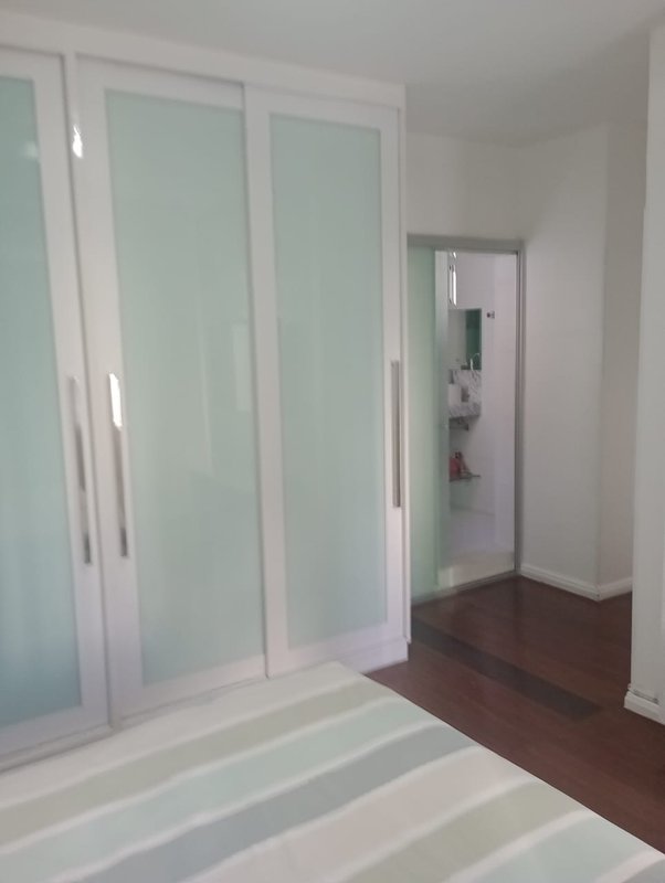 APARTAMENTO NASCENTE 3 QUARTOS 2 SUÍTES VARANDA GABINETE 2 GARAGENS À VENDA NA PITUBA! Rua Anthenor Tupinambá Salvador - 