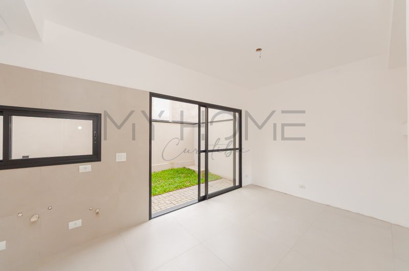 SOBRADO À VENDA EM SANTA FELICIDADE - 3 QUARTOS - COM TERRAÇO - IMÓVEL NOVO Rua Edson Campos Matesich Curitiba - 