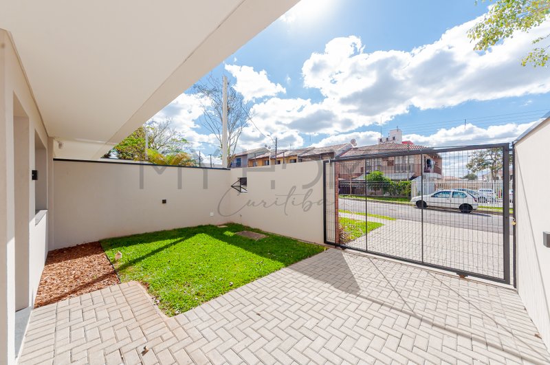 SOBRADO À VENDA EM SANTA FELICIDADE - 3 QUARTOS - COM TERRAÇO - IMÓVEL NOVO Rua Edson Campos Matesich Curitiba - 