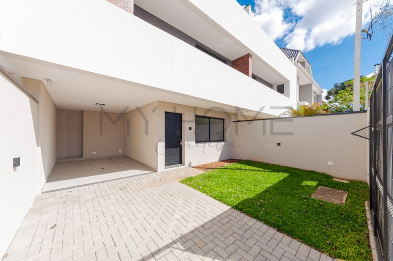 SOBRADO À VENDA EM SANTA FELICIDADE - 3 QUARTOS - COM TERRAÇO - IMÓVEL NOVO Rua Edson Campos Matesich Curitiba - 