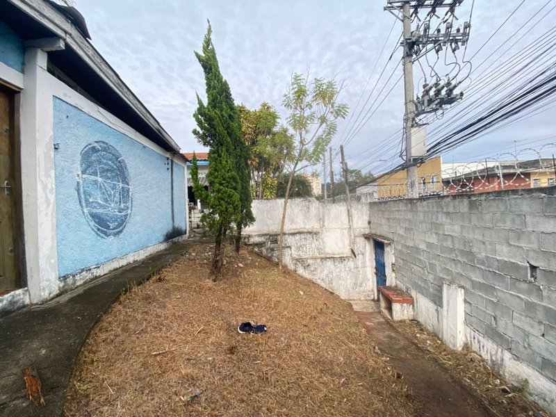 Área Residencial ou Comercial no Tremembé 624m² de terreno Avenida Nova Cantareira São Paulo - 