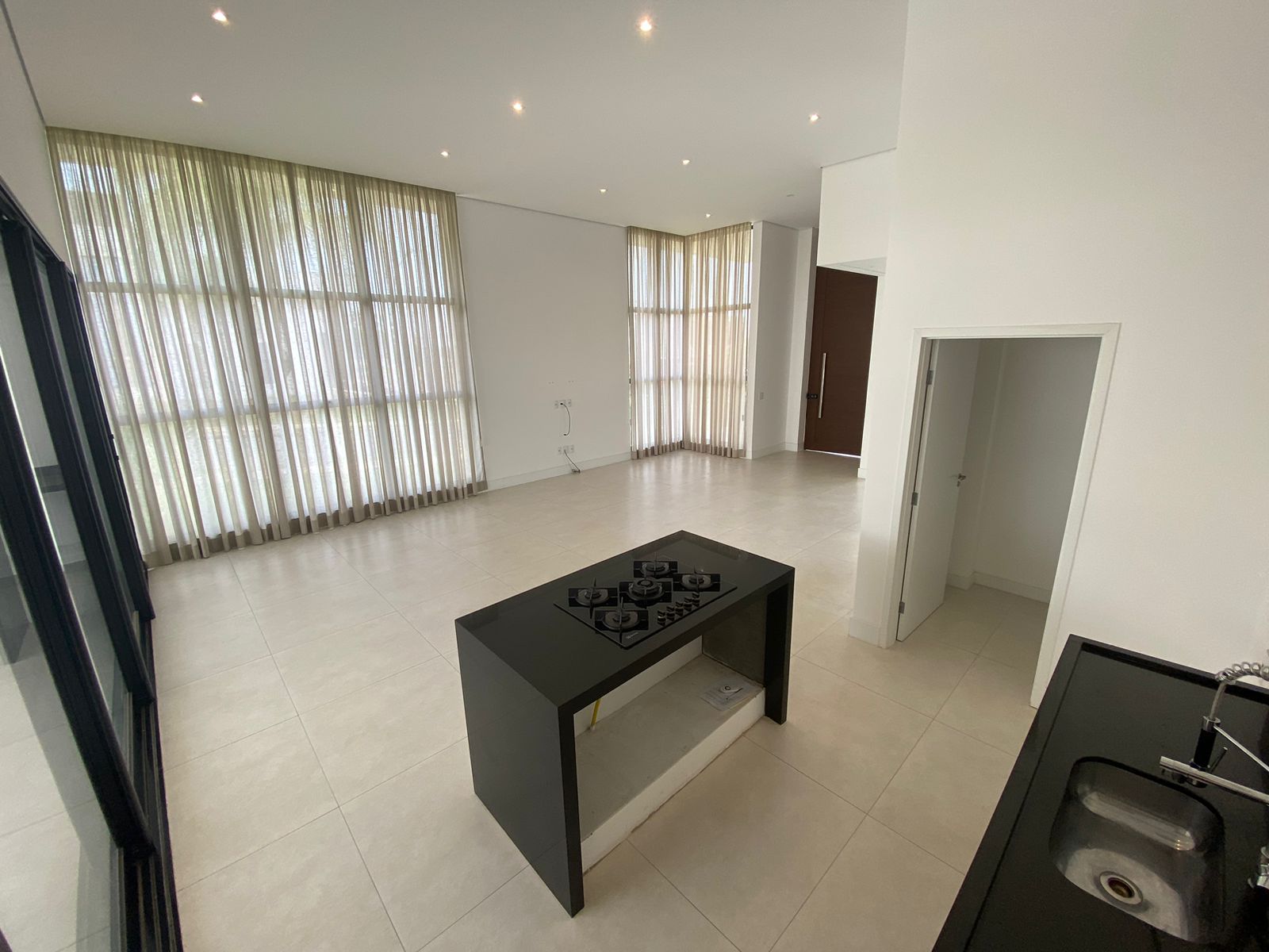 Casa com 4 dormit&oacute;rios &agrave; venda, 250 m&sup2; - Alphaville Nova Esplanada IV - Votorantim - SP Alameda Nova Zelândia Votorantim - 