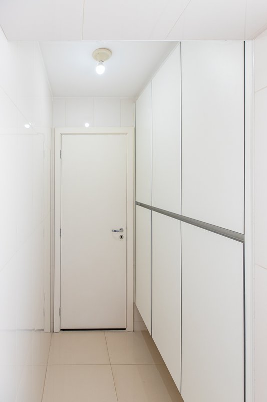 Apartamento 210m² em Moema 3 suítes 3 vagas Rua Juquis São Paulo - 