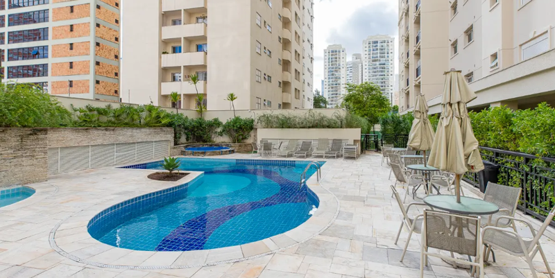 Apartamento 210m² em Moema 3 suítes 3 vagas Rua Juquis São Paulo - 