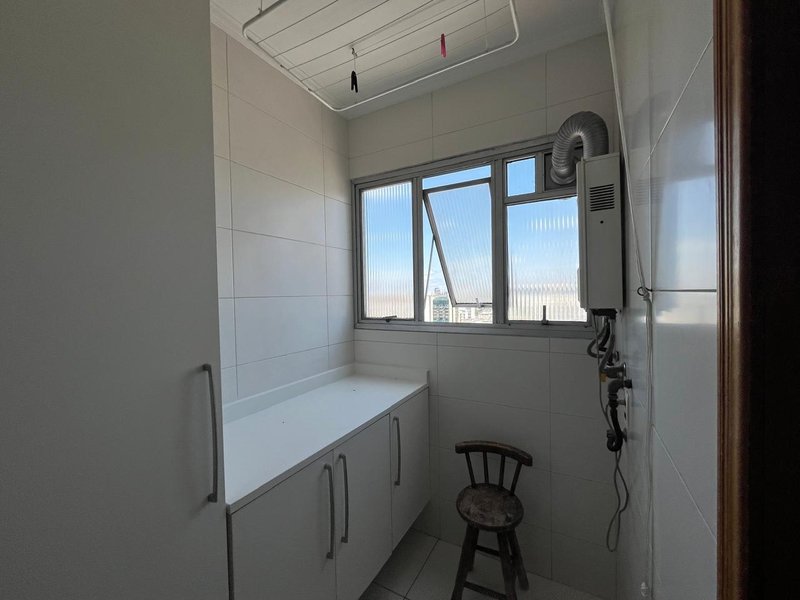 Apartamento a Venda no Jardim Paulista de 96m² - 2 Dorms (1 Suíte) e 1 Vaga Rua Melo Alves São Paulo - 
