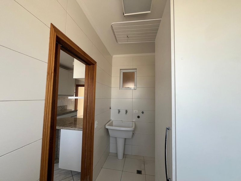 Apartamento a Venda no Jardim Paulista de 96m² - 2 Dorms (1 Suíte) e 1 Vaga Rua Melo Alves São Paulo - 