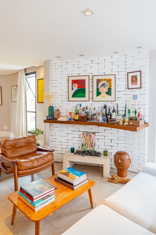 Apartamento 172m² em Moema 3 suítes 3 vagas Avenida Jandira São Paulo - 