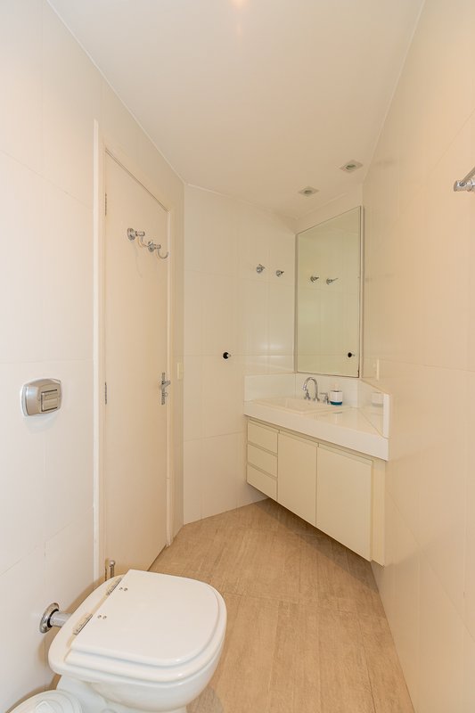Apartamento 172m² em Moema 3 suítes 3 vagas Avenida Jandira São Paulo - 