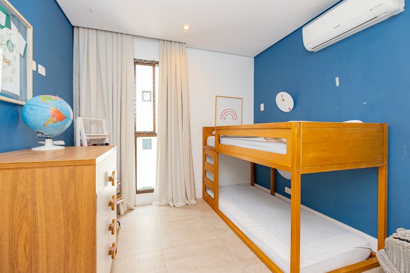 Apartamento 172m² em Moema 3 suítes 3 vagas Avenida Jandira São Paulo - 