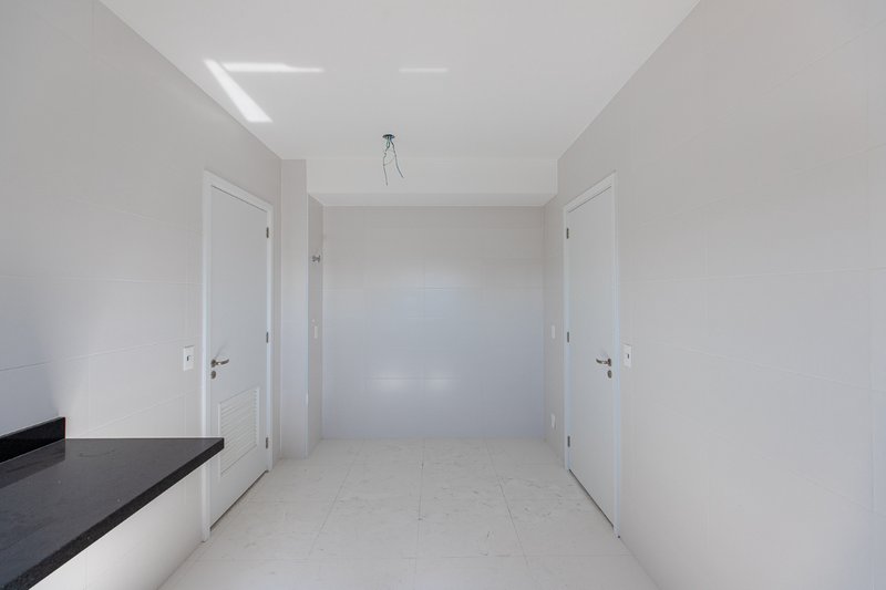 Apartamento 153m² em Moema 3 suítes 2 vagas Alameda Jauaperi São Paulo - 