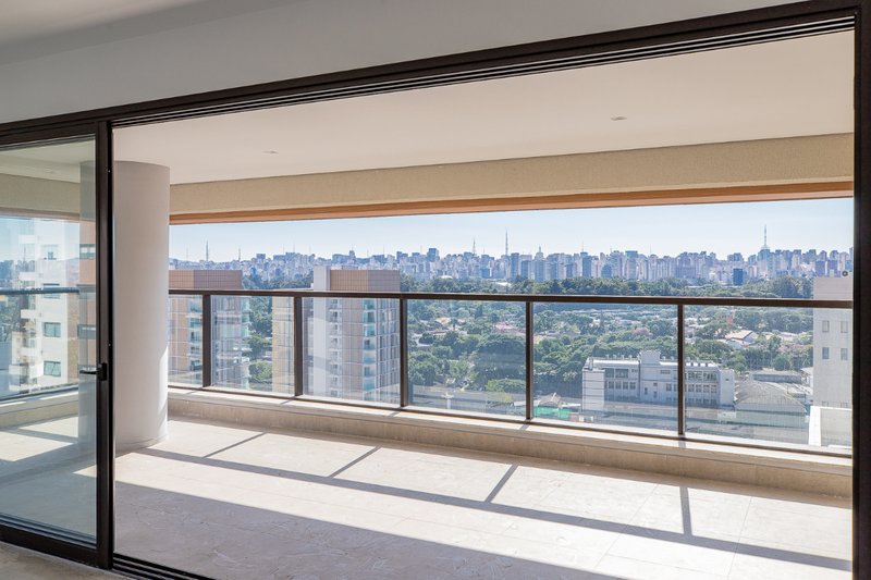 Apartamento 153m² em Moema 3 suítes 2 vagas Alameda Jauaperi São Paulo - 