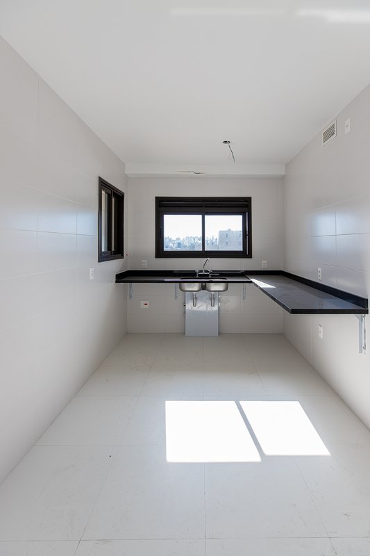 Apartamento 153m² em Moema 3 suítes 2 vagas Alameda Jauaperi São Paulo - 