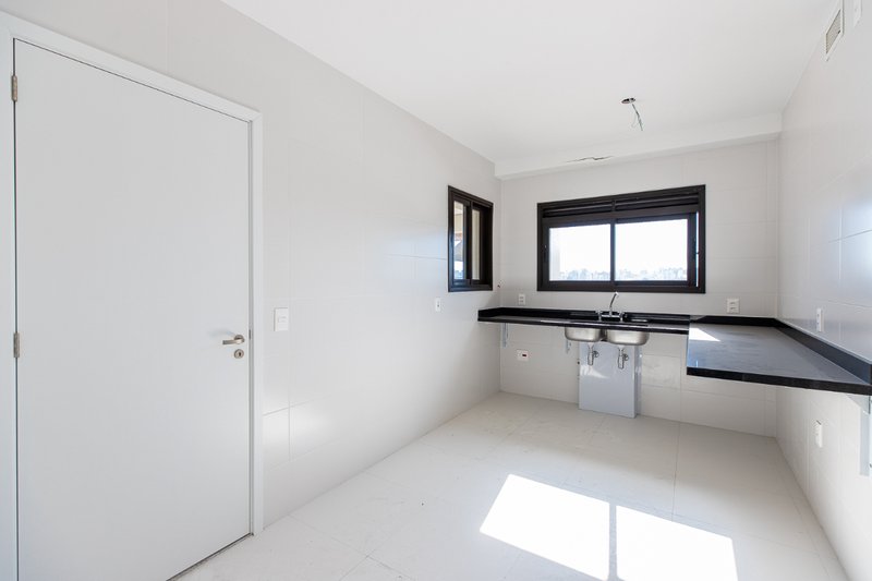 Apartamento 153m² em Moema 3 suítes 2 vagas Alameda Jauaperi São Paulo - 