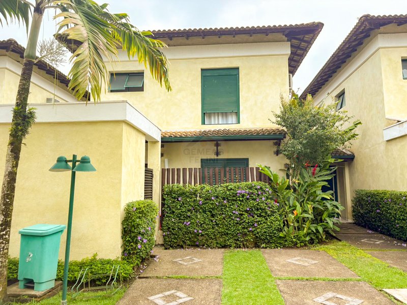 Casa em Condomínio na Praia Barra do Sahy - LOCAÇÕES Av. Adelino Tavares São Sebastião - 
