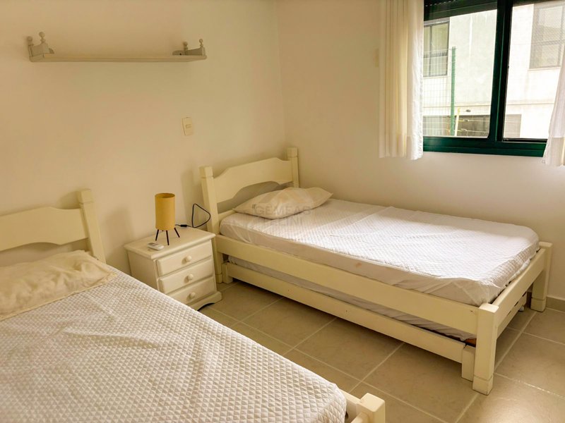 Casa em Condomínio na Praia Barra do Sahy - LOCAÇÕES Av. Adelino Tavares São Sebastião - 