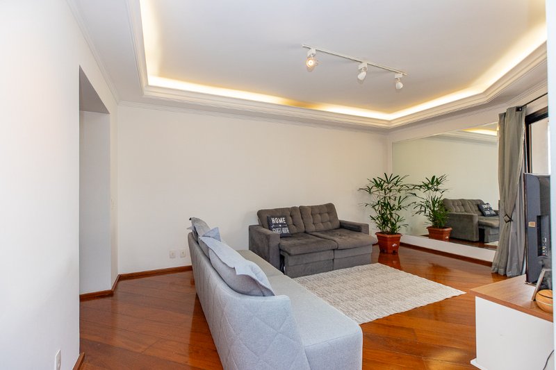 Apartamento 150m² em Moema 3 dormitórios 2 suítes 2 vagas Avenida Jamaris São Paulo - 