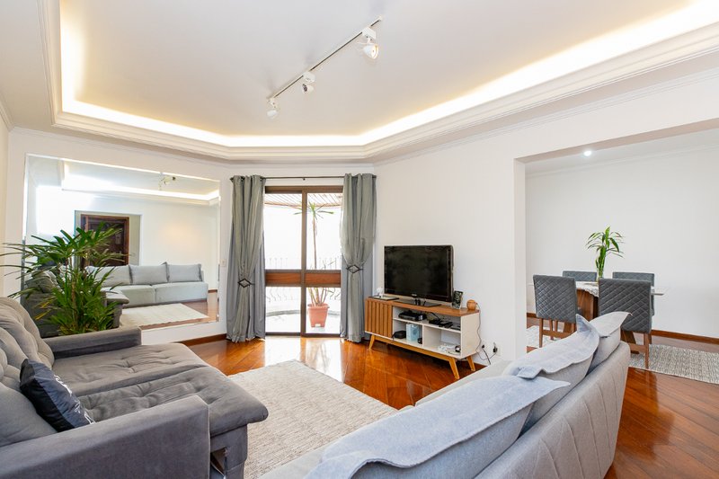 Apartamento 150m² em Moema 3 dormitórios 2 suítes 2 vagas Avenida Jamaris São Paulo - 